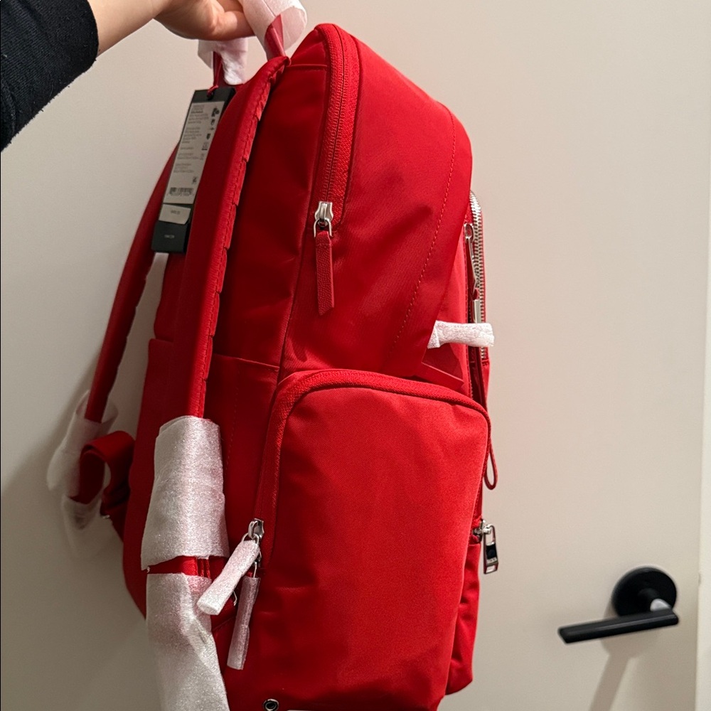 NEW! TUMI Voyageur Celina Red Women's Travel/Commute Backpack - Picture 3 of 5